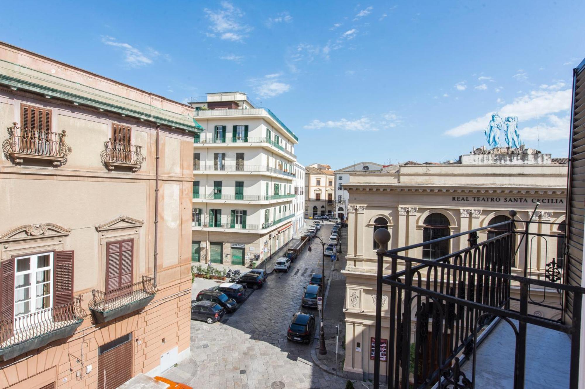 Santa Cecilia Apartment By Wonderful Italy Palermo Exteriör bild